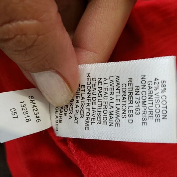 Melissa Paige stein mart tee with necklace - Picture 2 of 6